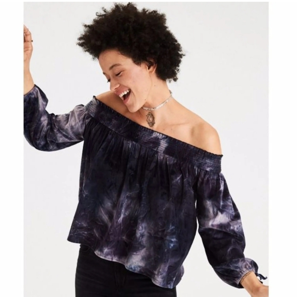 American Eagle Outfitters Navy Blue Tie Dye Velvet Off  Shoulder Top Size Small